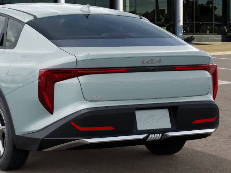 New 2026 Kia K4 FWD image 13