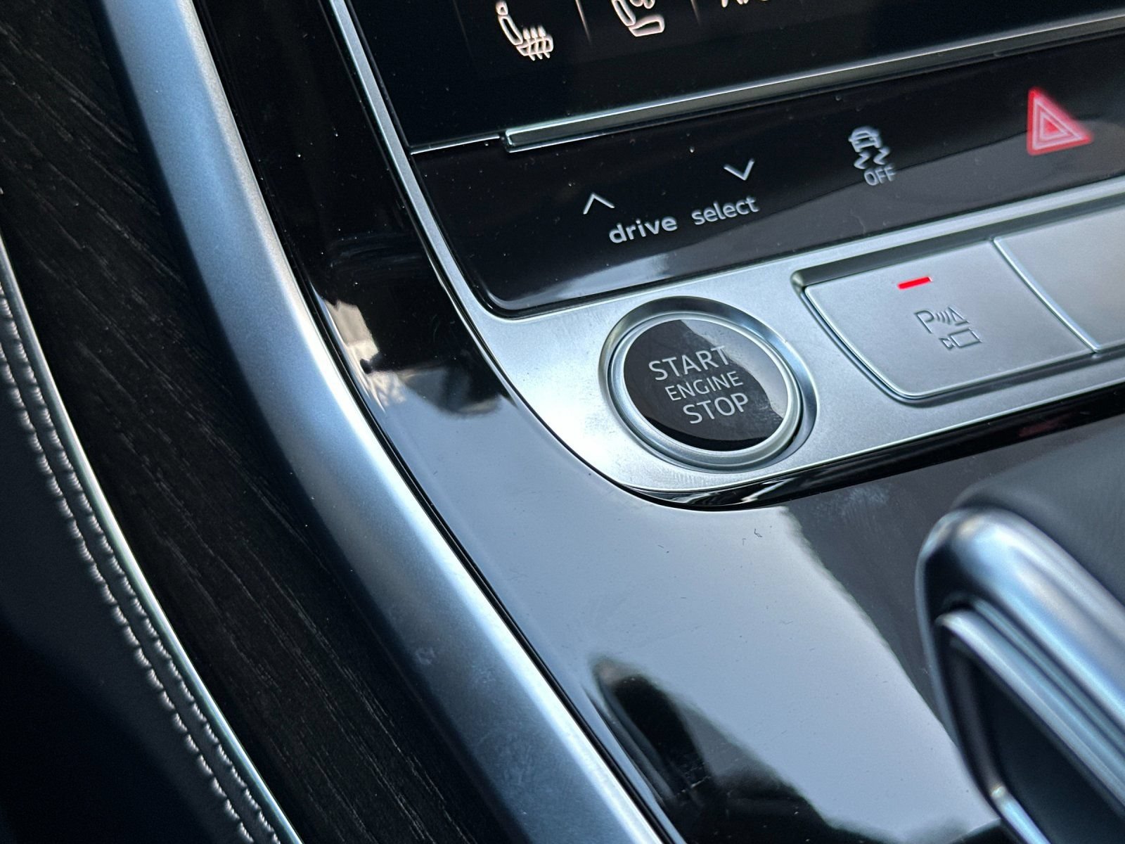 New 2026 Audi Q8 Premium Plus AWD/4WD image 22