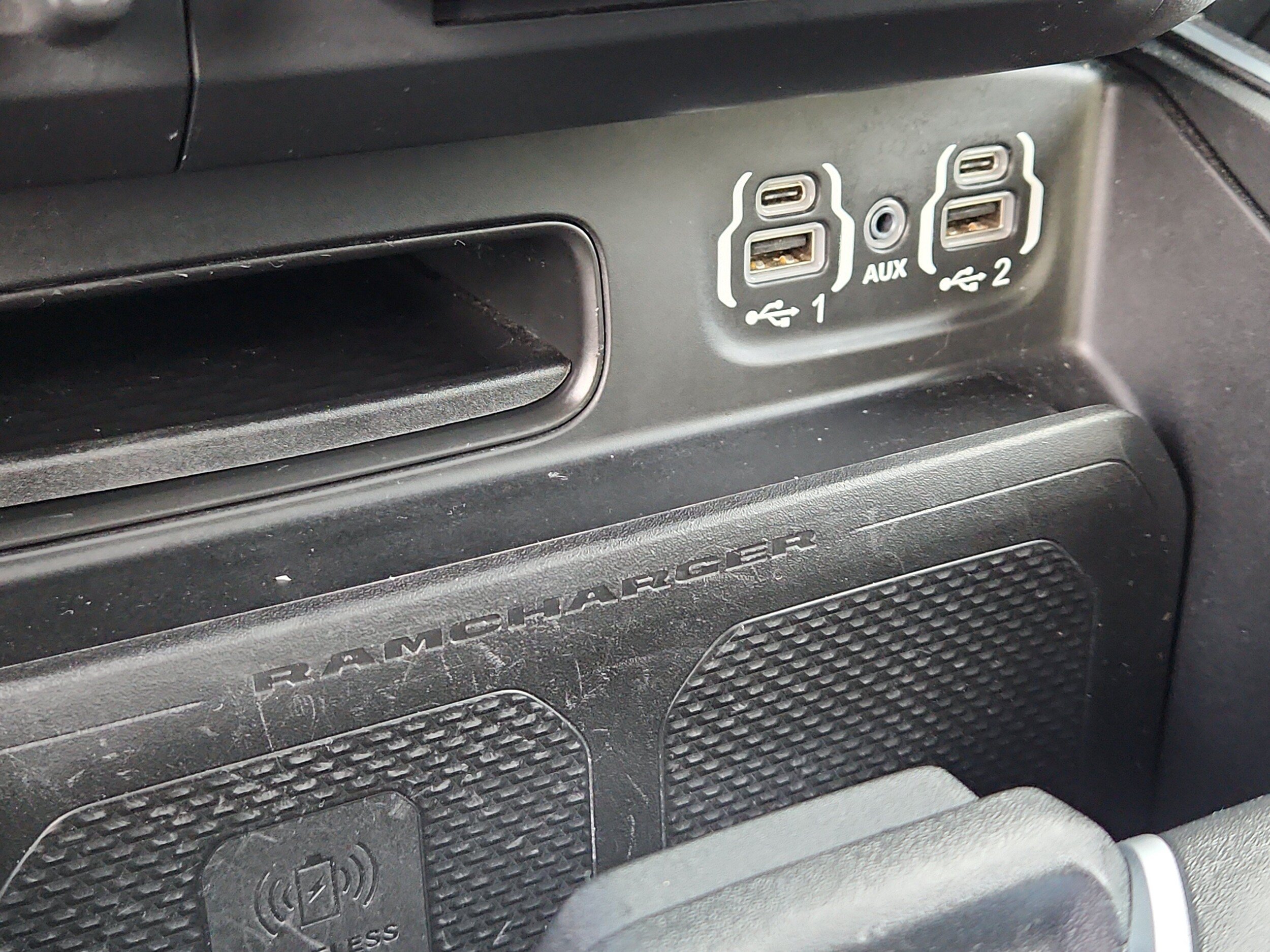 Used 2022 RAM 1500 Laramie AWD/4WD image 24