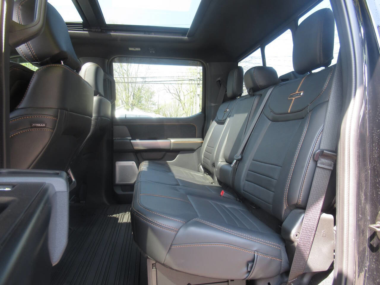 Used 2023 Ford F450 Platinum AWD/4WD image 17