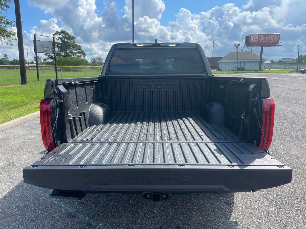 Used 2025 Toyota Tundra SR5 w/ SR5 Convenience Package AWD/4WD image 13