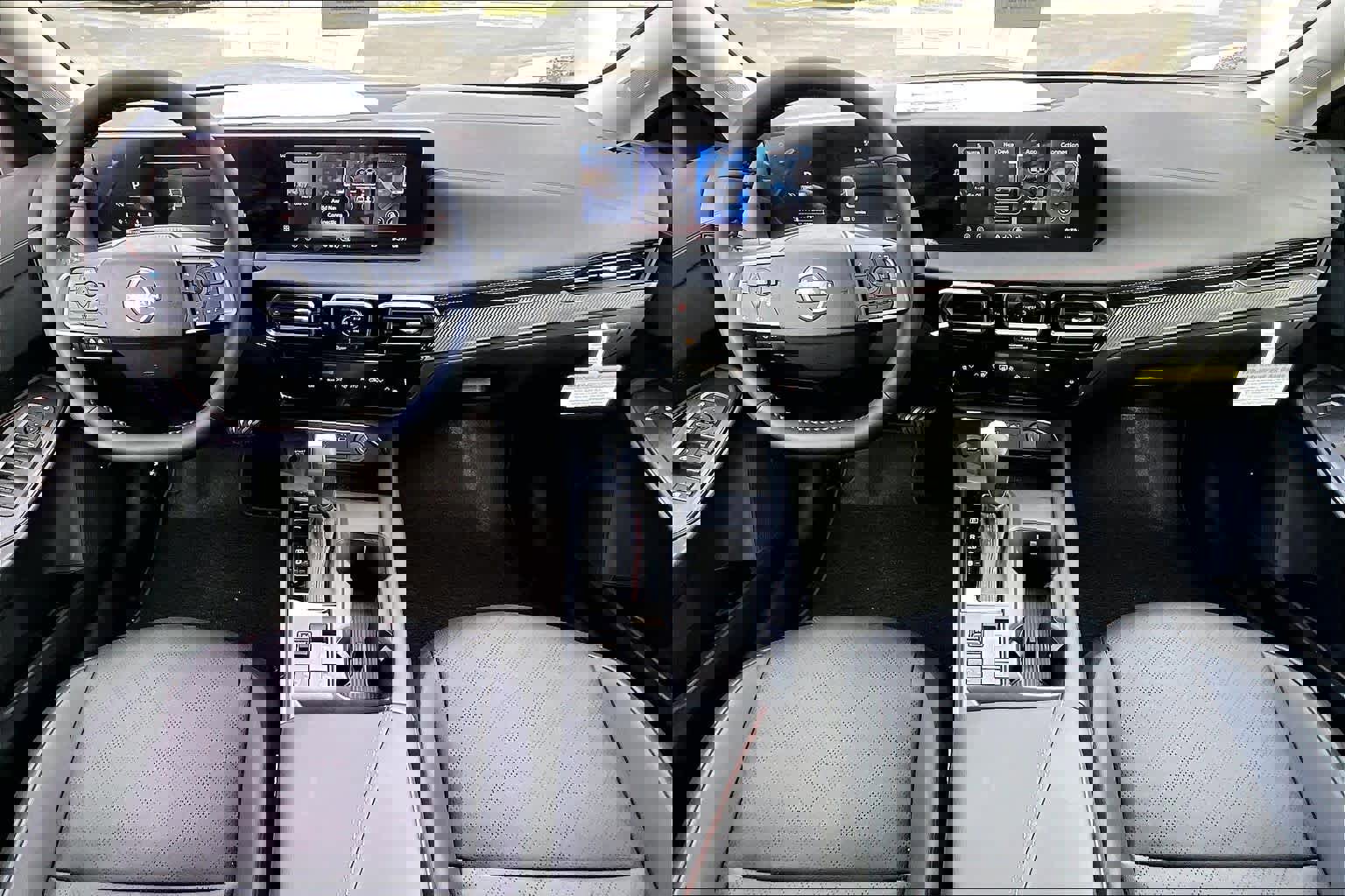 New 2026 Nissan Sentra SR image 5