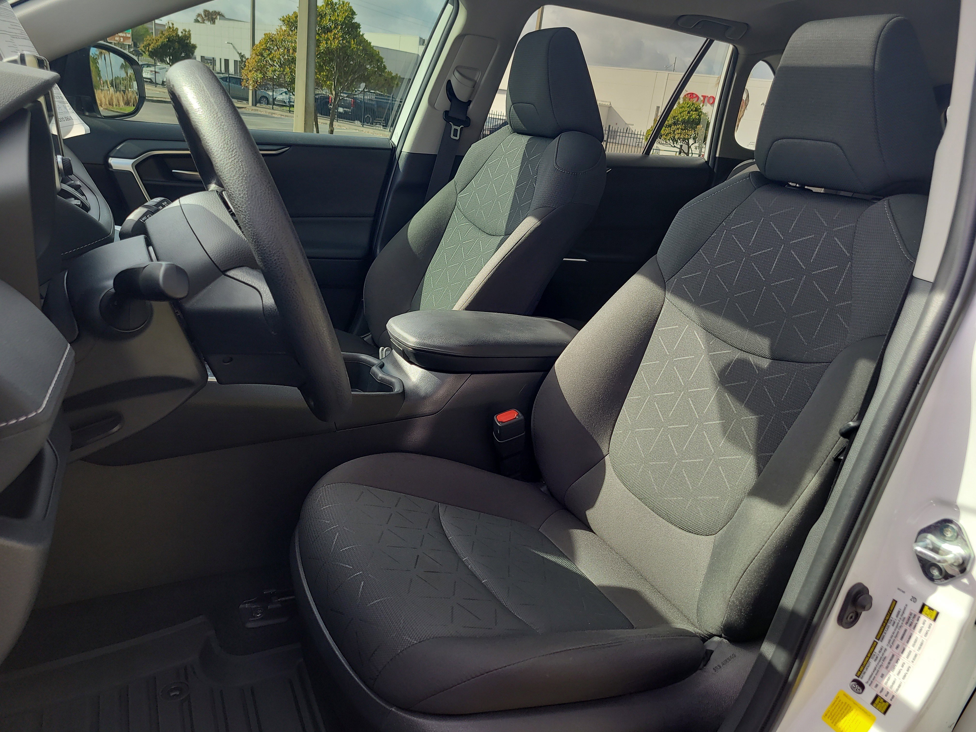 Certified 2024 Toyota RAV4 XLE w/ Convenience Package image 21