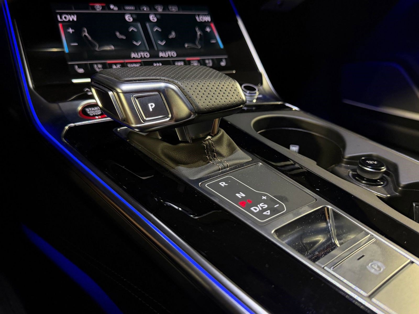 Used 2024 Audi RS 6 performance AWD/4WD image 17