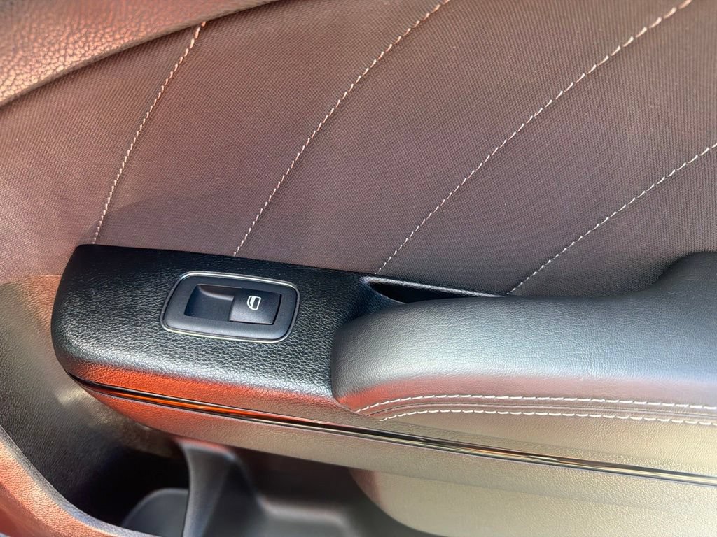 Used 2023 Dodge Charger SXT w/ Blacktop Package AWD/4WD image 25