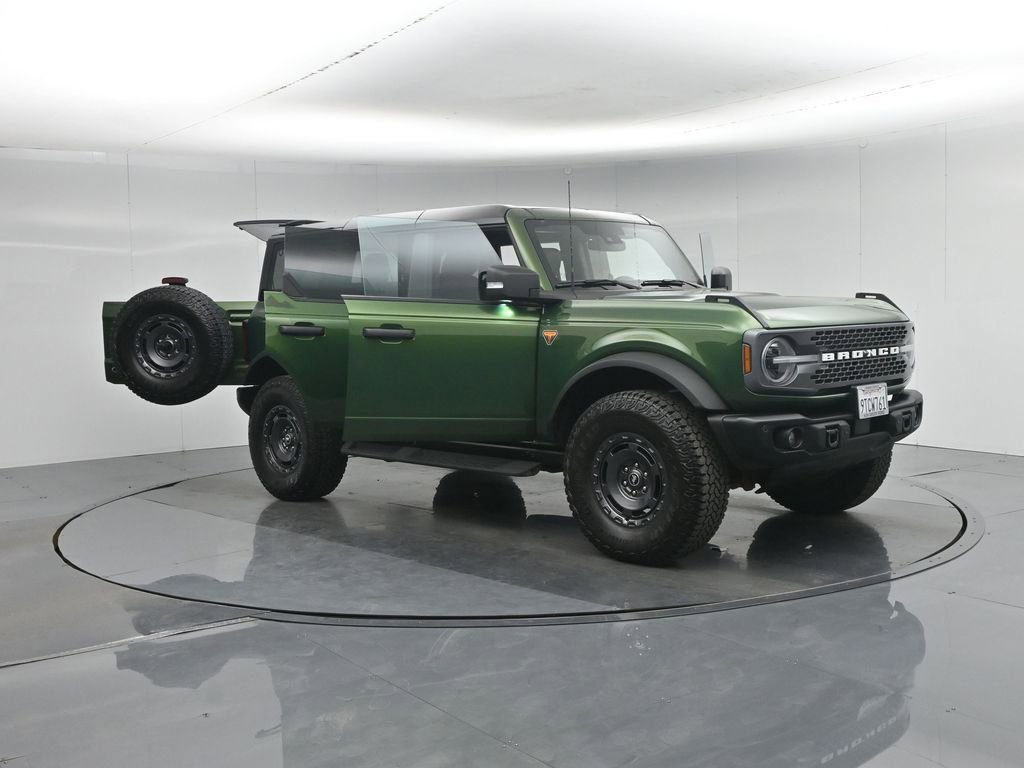 Certified 2025 Ford Bronco Badlands AWD/4WD image 34