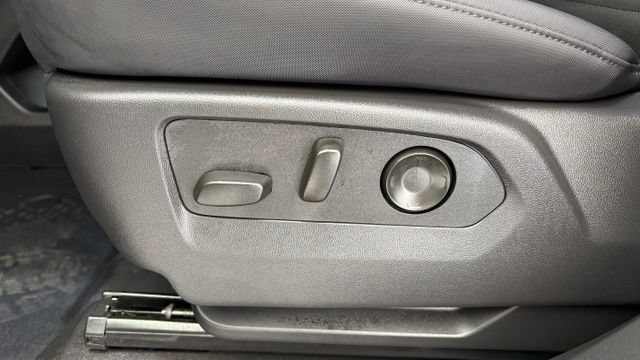 Used 2026 GMC Hummer EV SUV AWD/4WD image 18