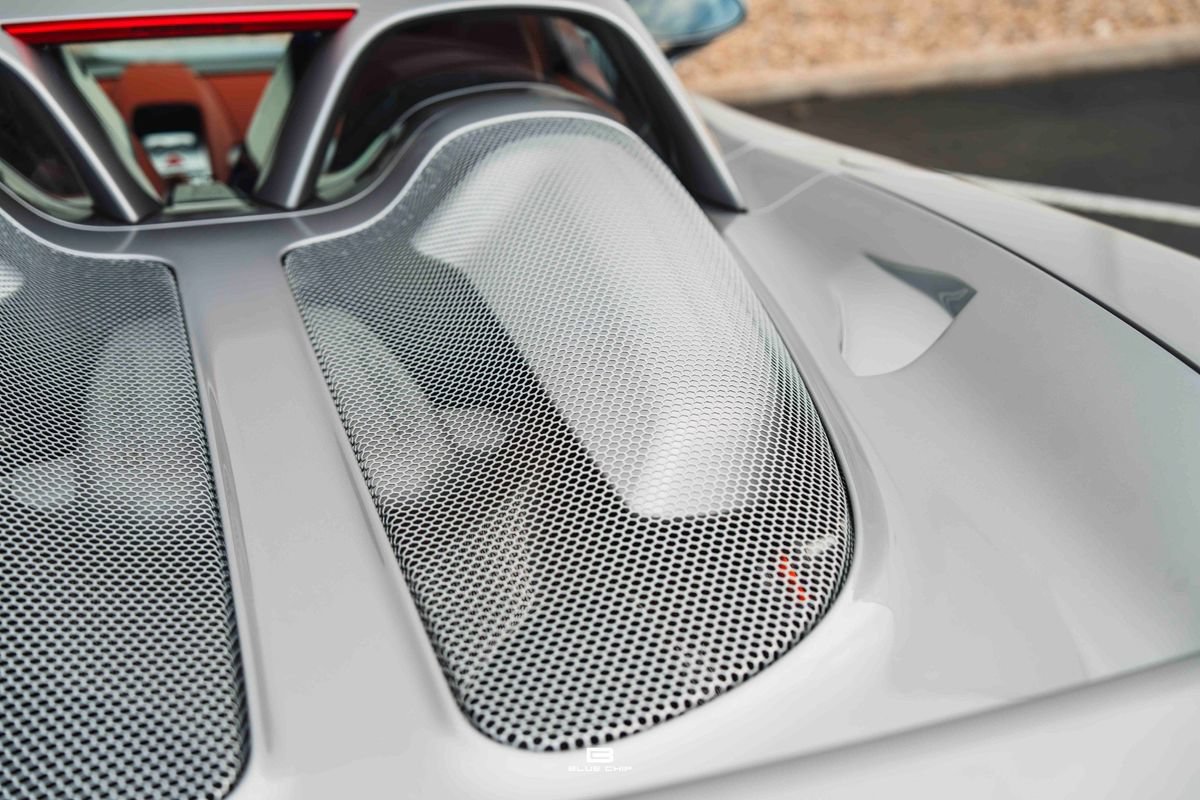 Used 2004 Porsche Carrera GT RWD image 27