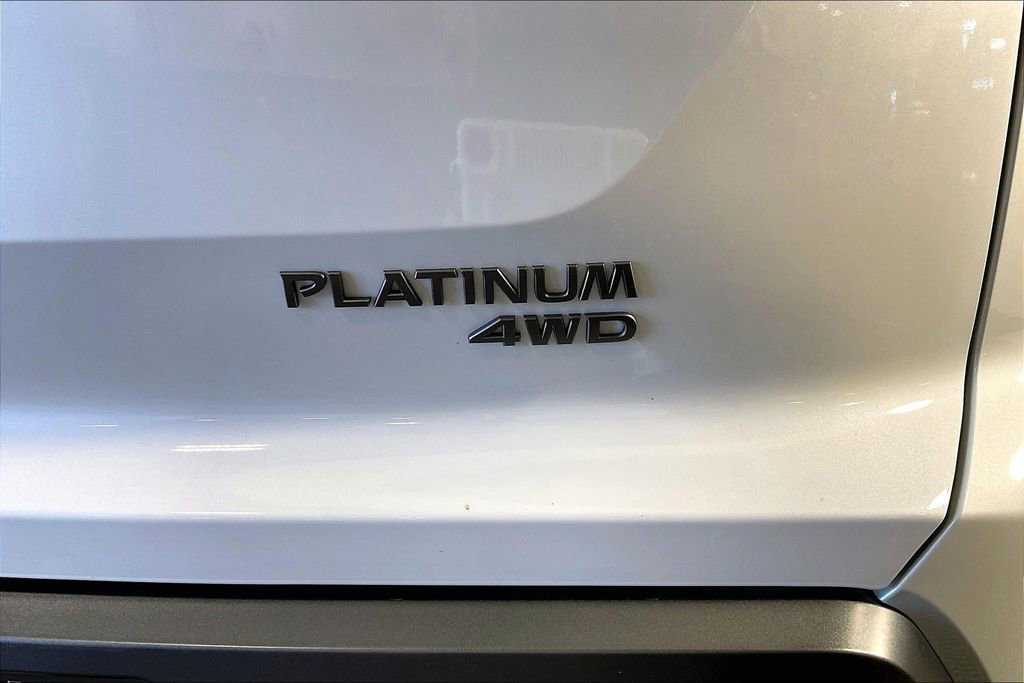 New 2026 Nissan Pathfinder Platinum w/ Cargo Package AWD/4WD image 38