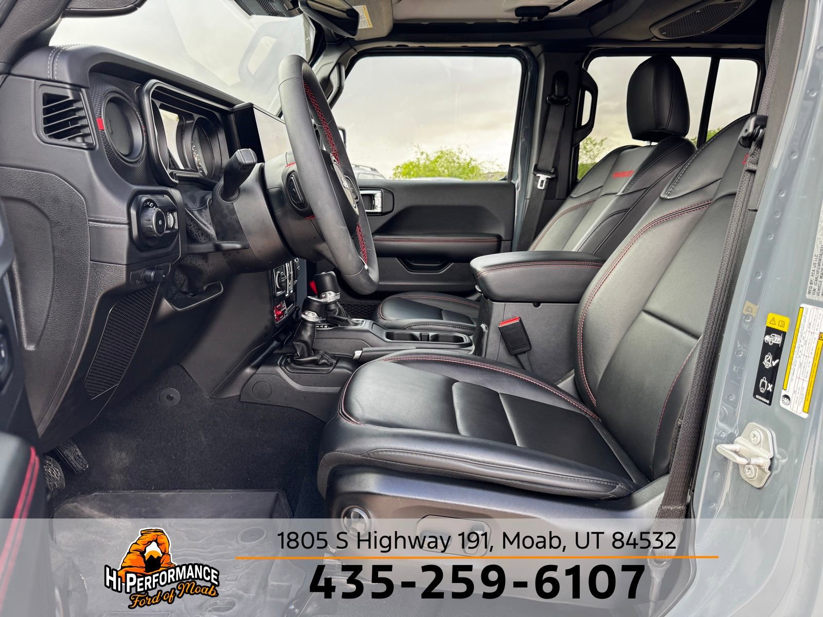 Used 2024 Jeep Wrangler Unlimited Rubicon AWD/4WD image 20