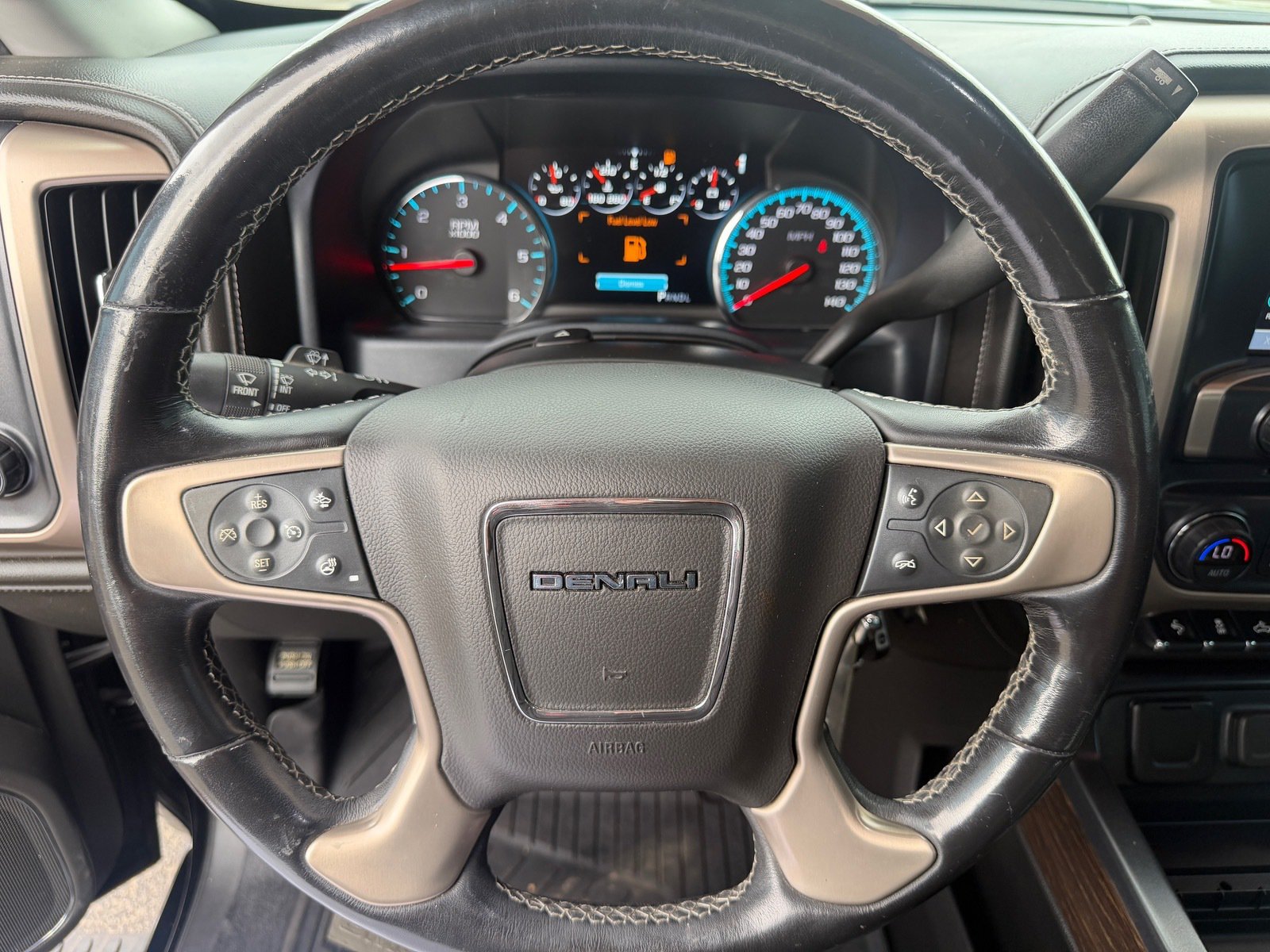 Used 2018 GMC Sierra 1500 Denali w/ Denali Ultimate Package AWD/4WD image 20