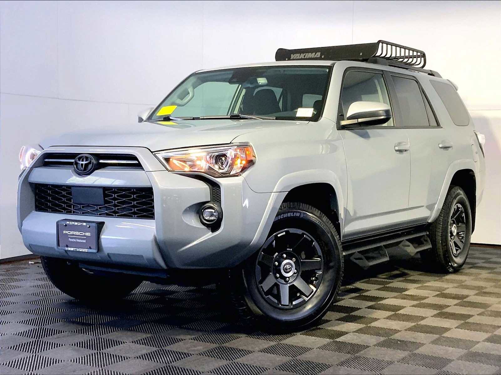 Used 2021 Toyota 4Runner Trail Special Edition AWD/4WD image 1