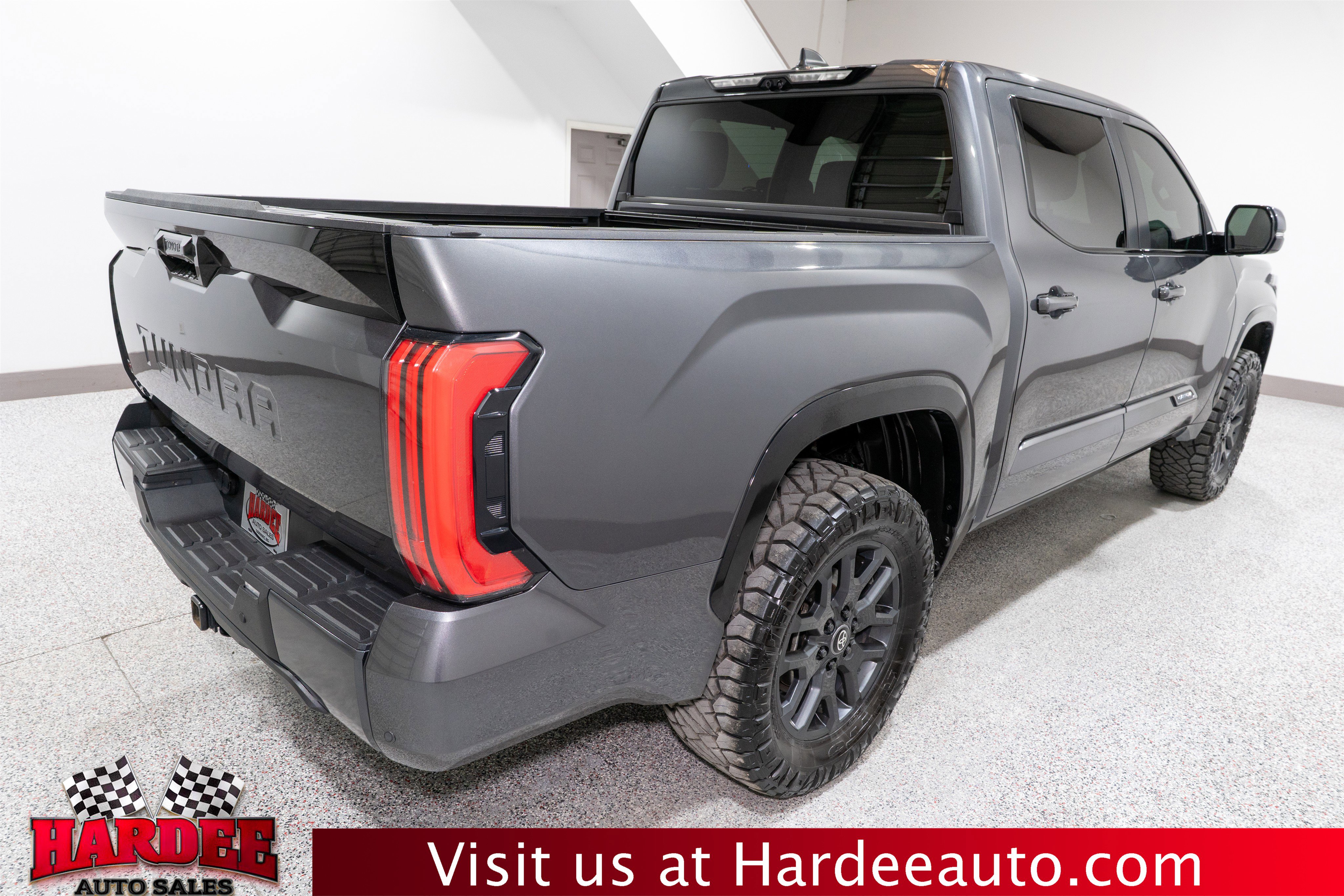 Used 2025 Toyota Tundra Platinum image 5