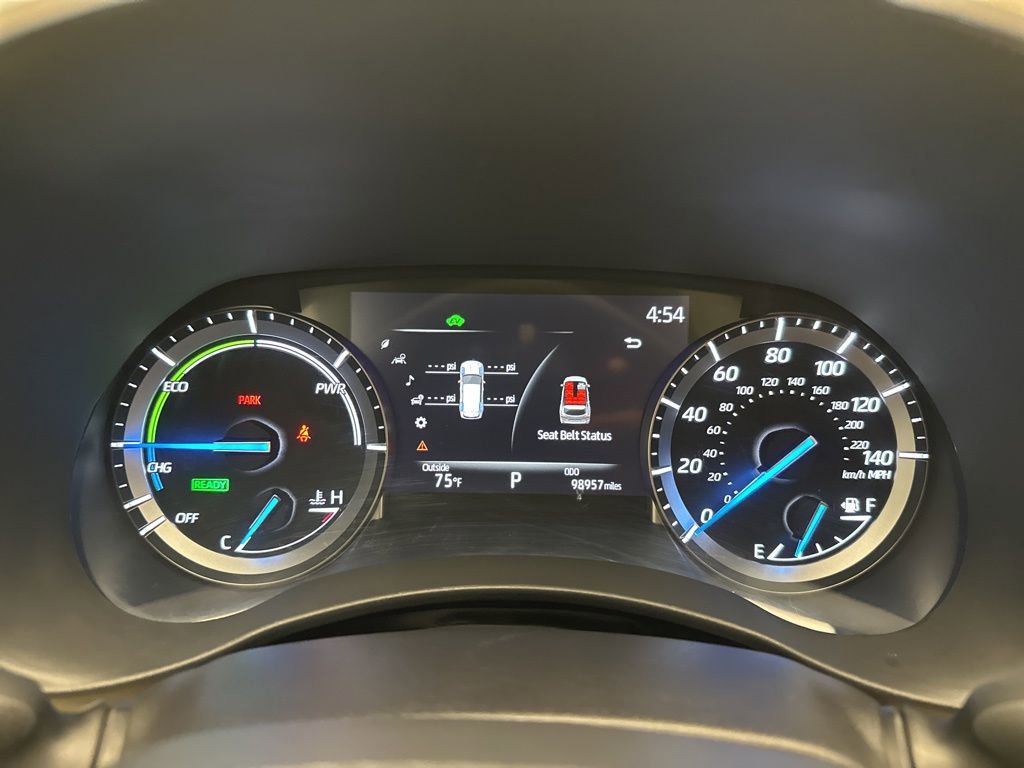 Used 2021 Toyota Highlander XLE image 21