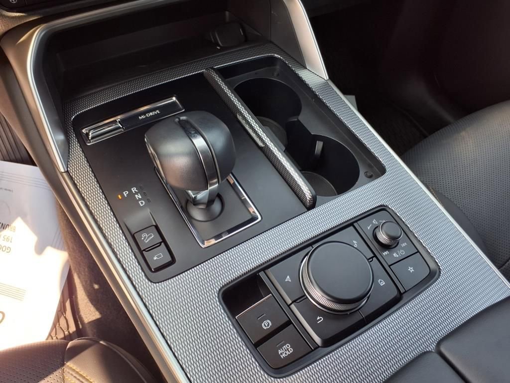 Certified 2024 MAZDA CX-90 3.3 Turbo S w/ Premium Package image 18