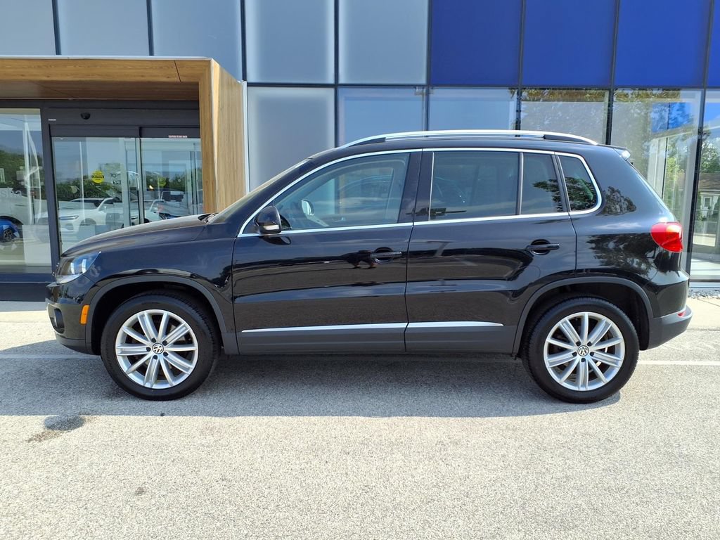 Used 2013 Volkswagen Tiguan S FWD image 3