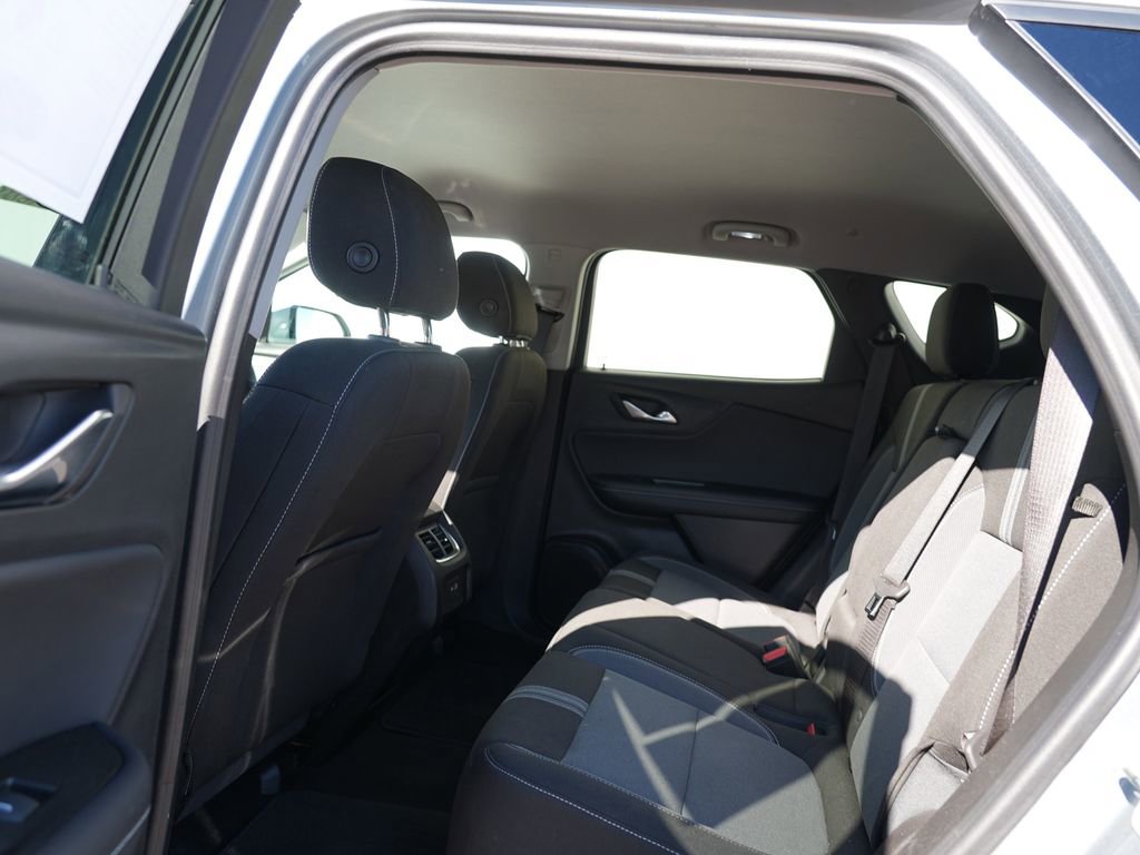 Used 2023 Chevrolet Blazer LT AWD/4WD image 19