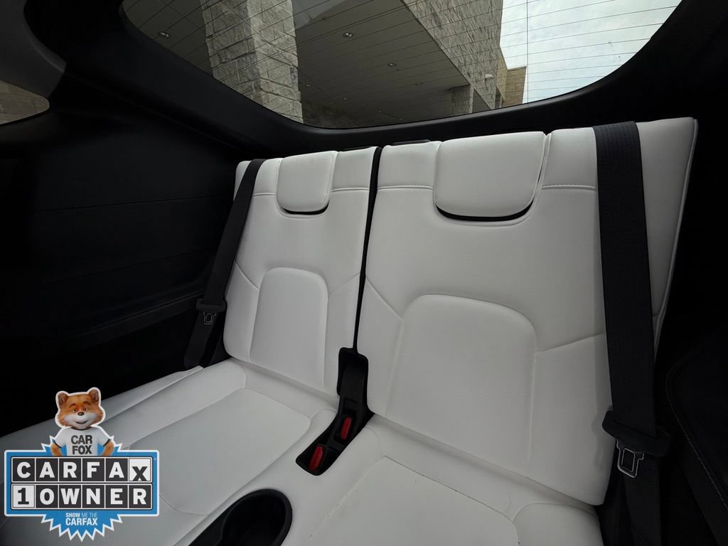 Used 2024 Tesla Model Y Long Range AWD/4WD image 22