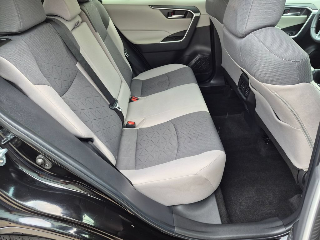 Used 2023 Toyota RAV4 XLE w/ Convenience Package AWD/4WD image 18