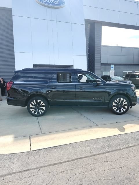 New 2027 Ford Expedition Max Platinum AWD/4WD image 9