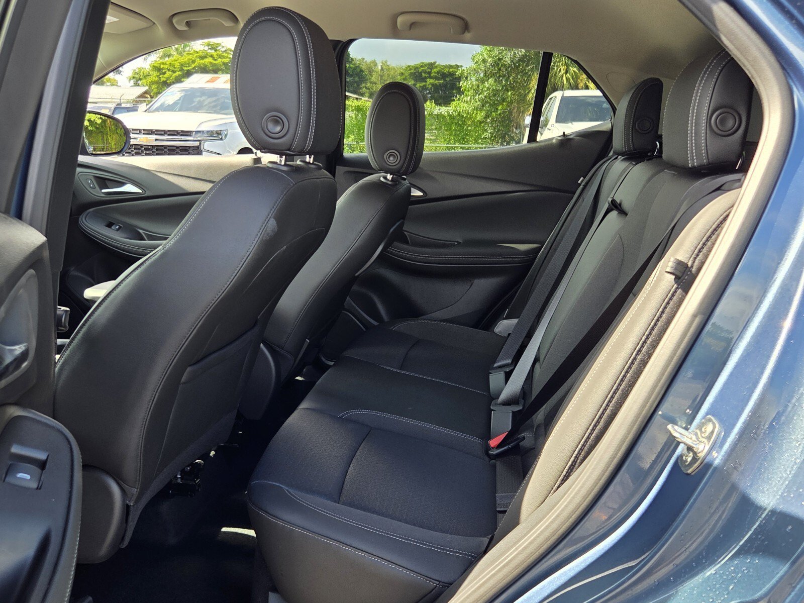 Certified 2026 Buick Encore GX Preferred w/ Comfort Package FWD image 10