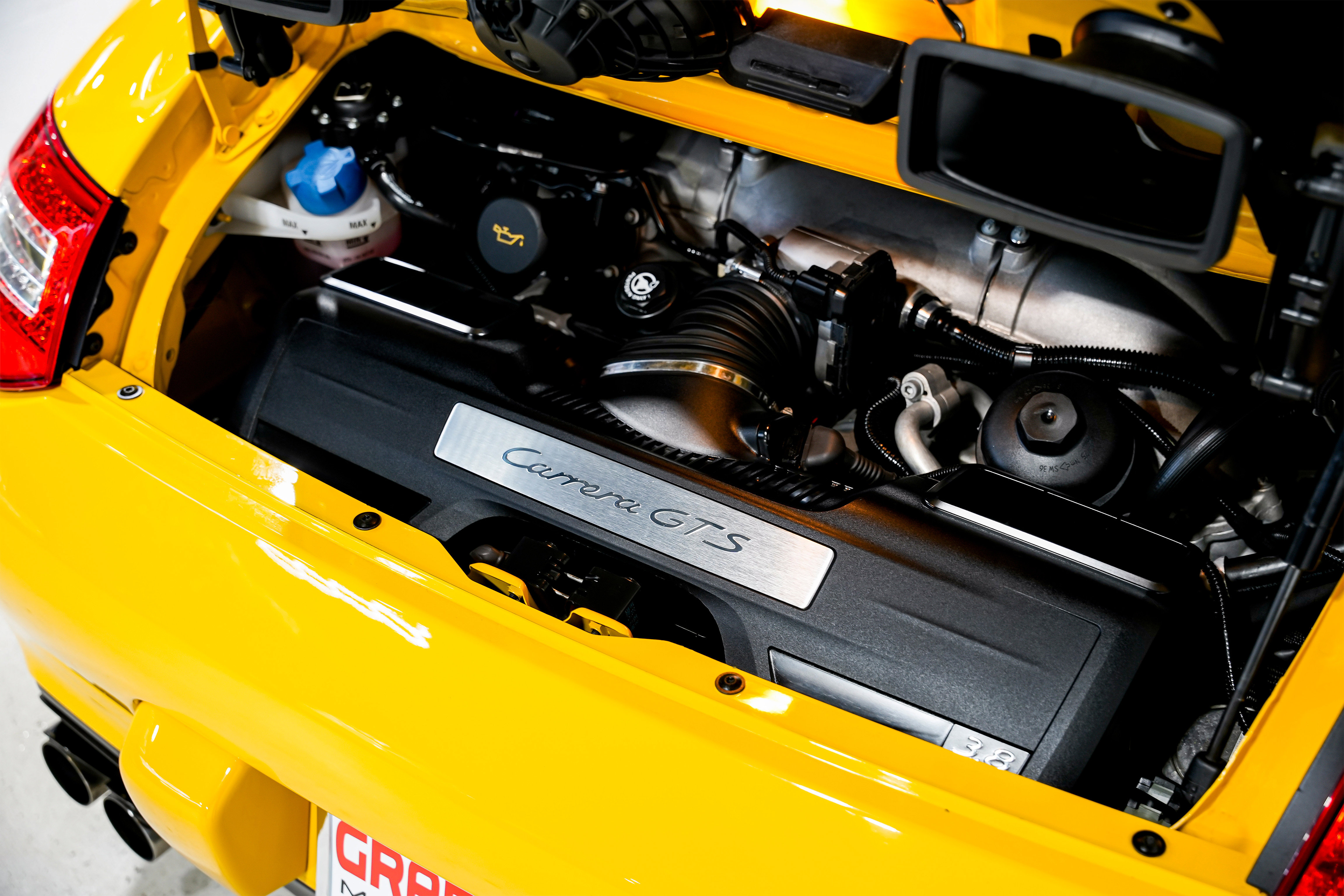 Used 2011 Porsche 911 Carrera GTS image 44