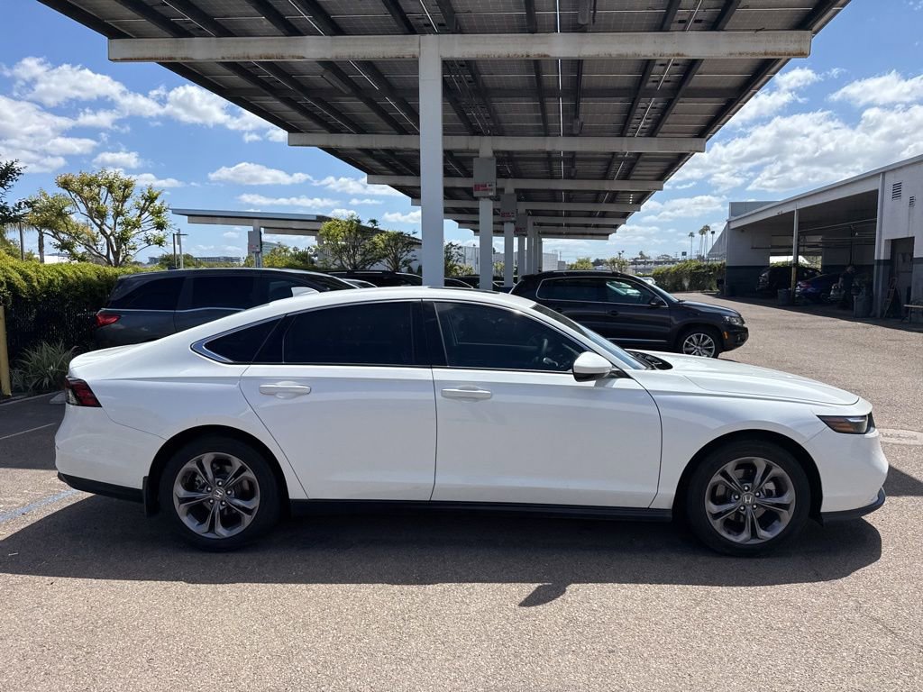 Used 2024 Honda Accord EX image 3