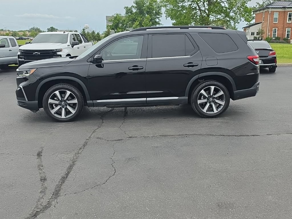 Certified 2025 Honda Pilot Elite image 4