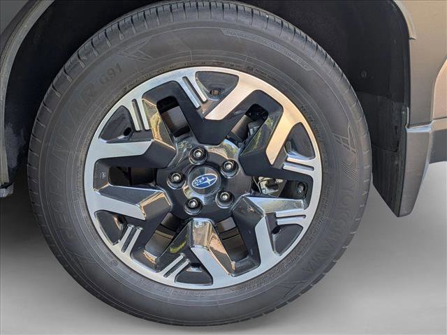 Certified 2025 Subaru Forester Premium AWD/4WD image 22