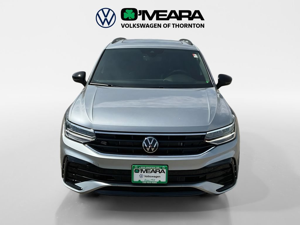 Used 2024 Volkswagen Tiguan SE R-Line AWD/4WD image 8