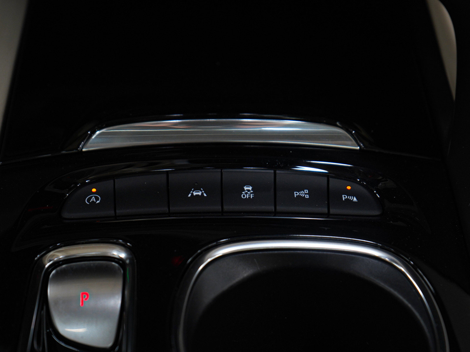 Used 2023 Buick Envision Avenir image 19