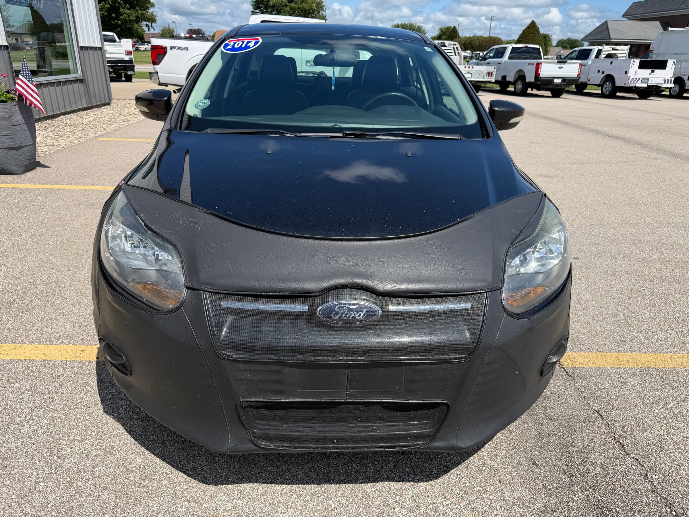 Used 2014 Ford Focus Titanium FWD image 6