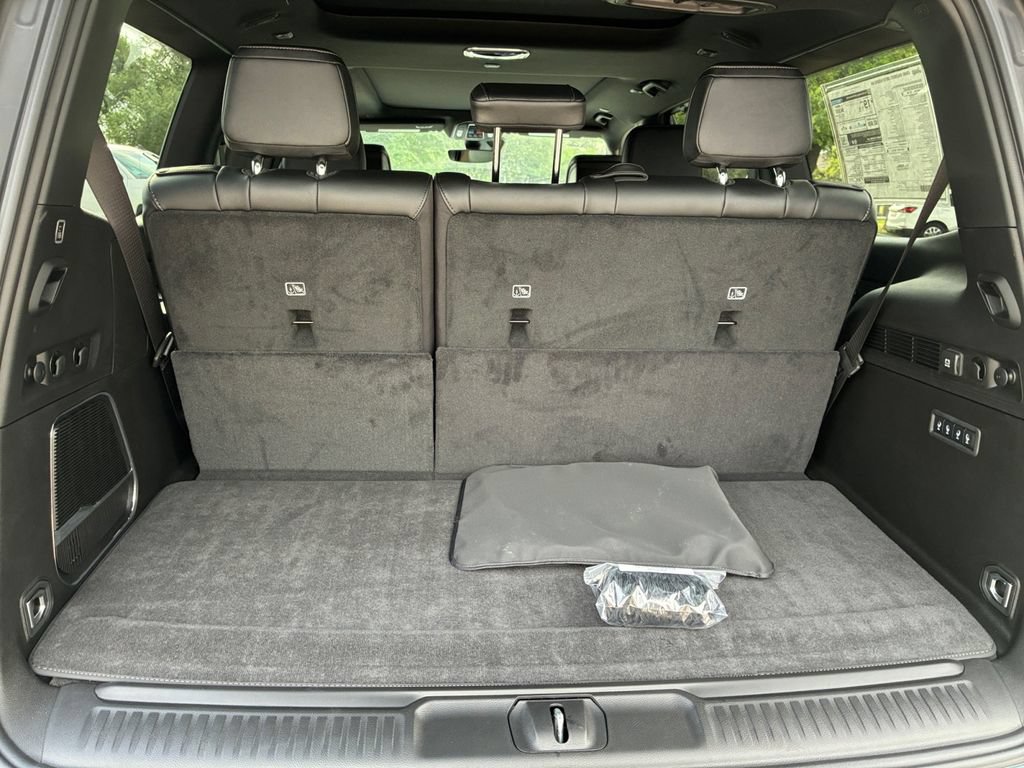 New 2026 Jeep Grand Wagoneer Limited AWD/4WD image 25
