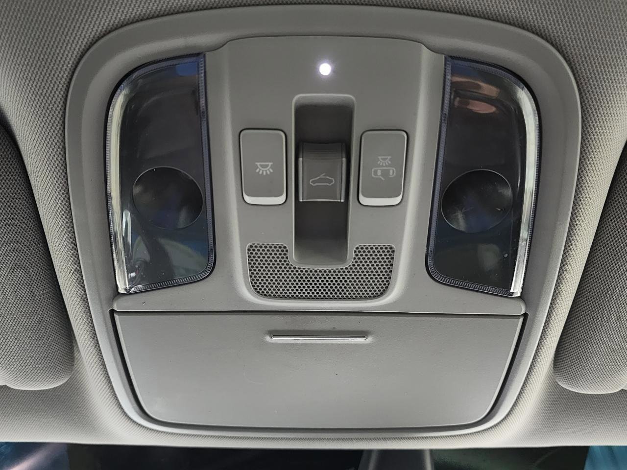 Used 2020 Kia Optima S w/ S Panoramic Sunroof Package image 14