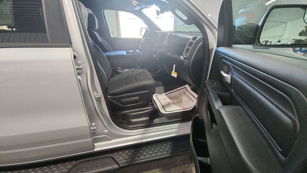 New 2026 RAM 1500 Classic Warlock image 10