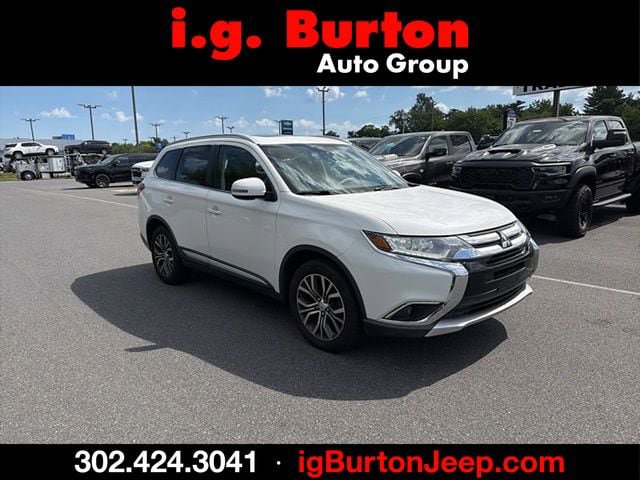 Used 2017 Mitsubishi Outlander SE AWD/4WD video 1