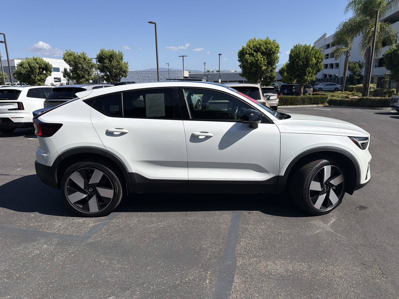 Certified 2023 Volvo C40 P8 Recharge Ultimate AWD/4WD image 4