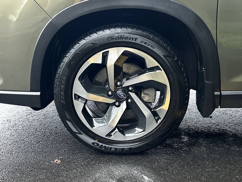 Certified 2023 Subaru Forester Touring AWD/4WD image 10