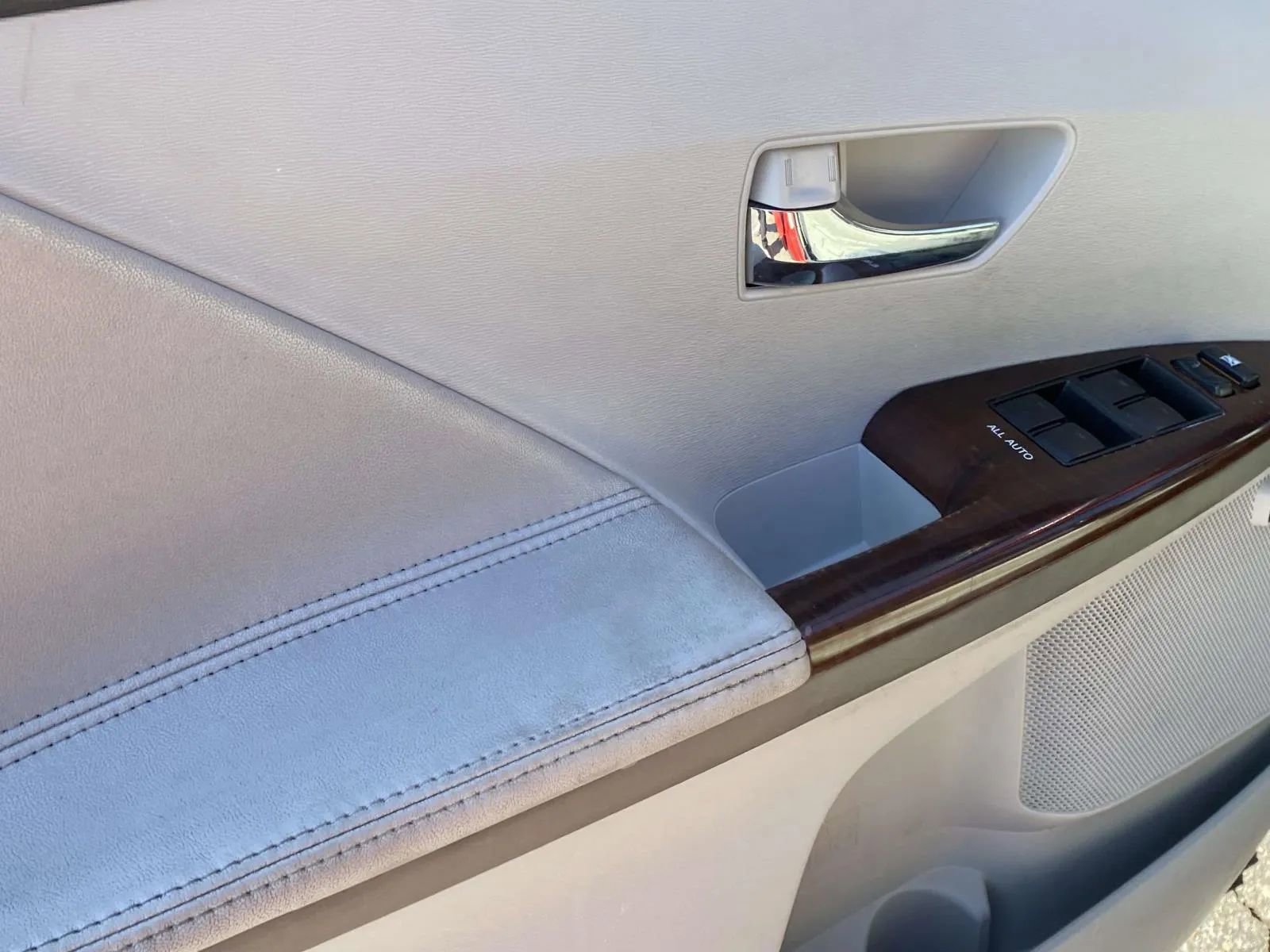 Used 2009 Toyota Venza image 13