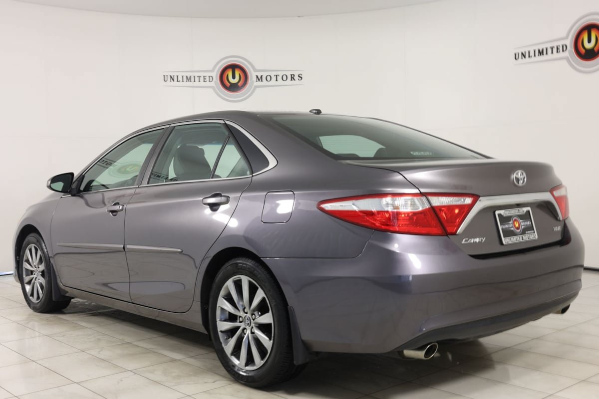 Used 2015 Toyota Camry XLE FWD image 4
