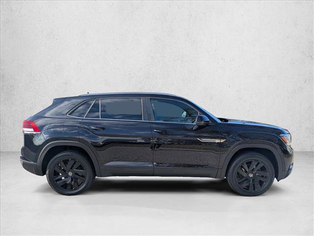 Used 2022 Volkswagen Atlas Cross Sport SE image 4