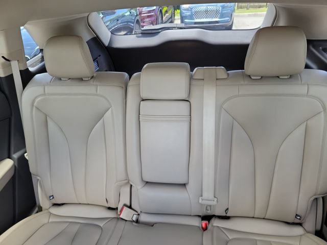 Certified 2022 Lincoln Nautilus FWD w/ Premium Package image 11