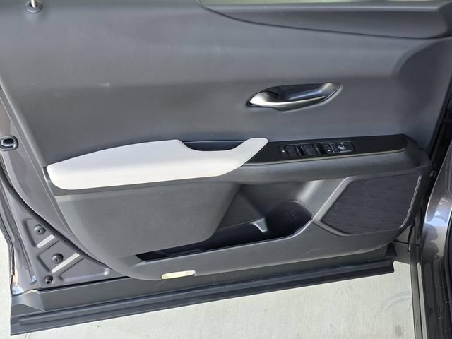 Used 2025 Lexus UX 300h AWD w/ Cold Area Package image 36