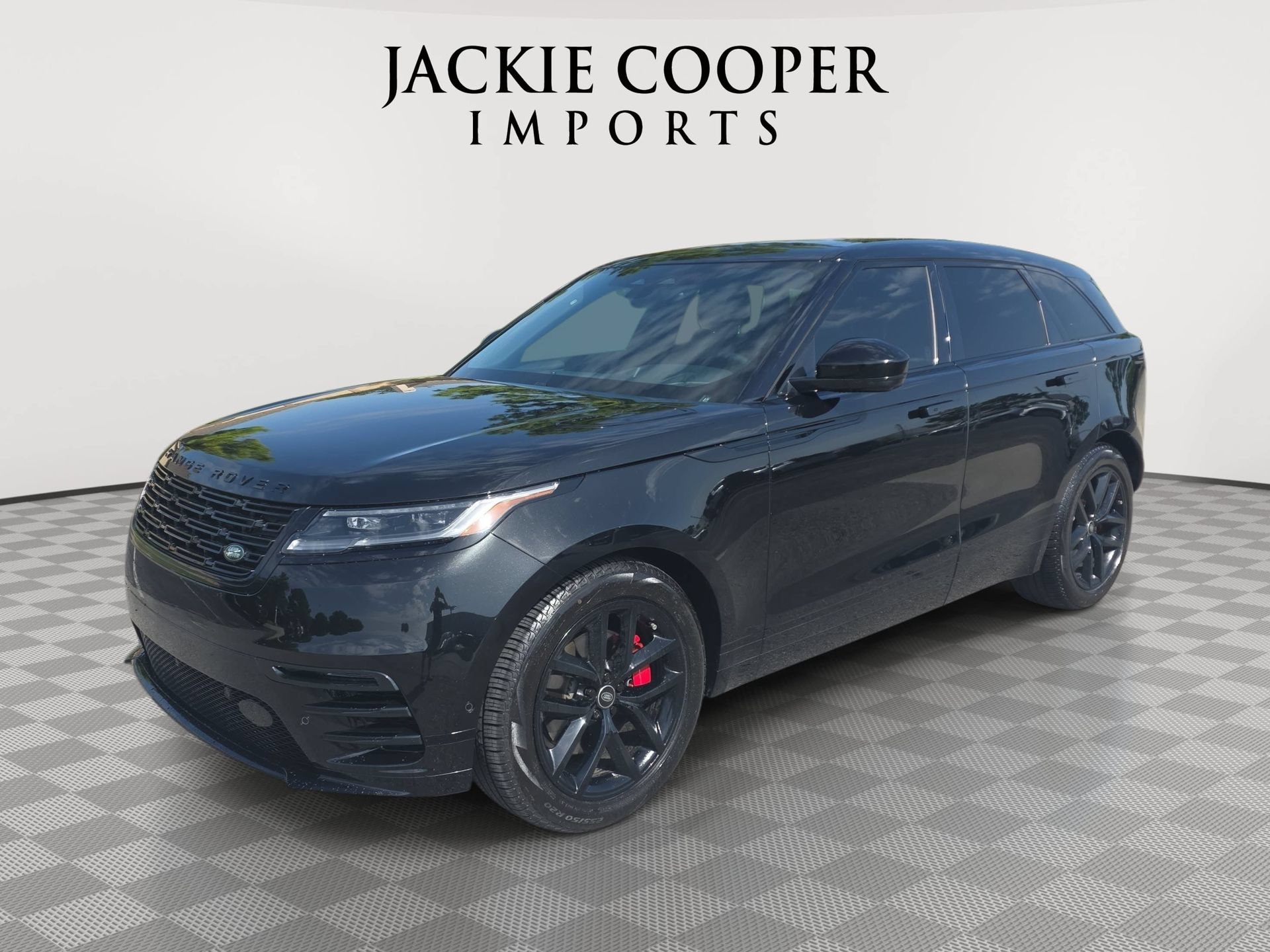 Used 2025 Land Rover Range Rover Velar Dynamic SE AWD/4WD image 1