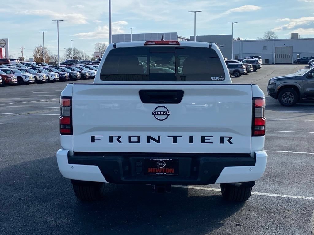 New 2026 Nissan Frontier SV w/ Tow Package AWD/4WD image 5