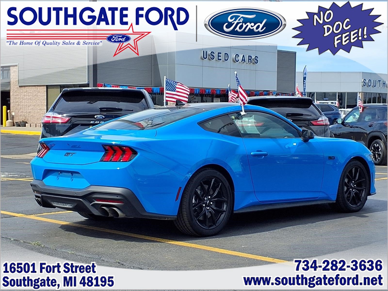 Used 2025 Ford Mustang GT Premium RWD image 2