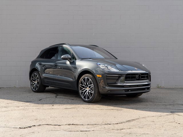 New 2026 Porsche Macan image 9