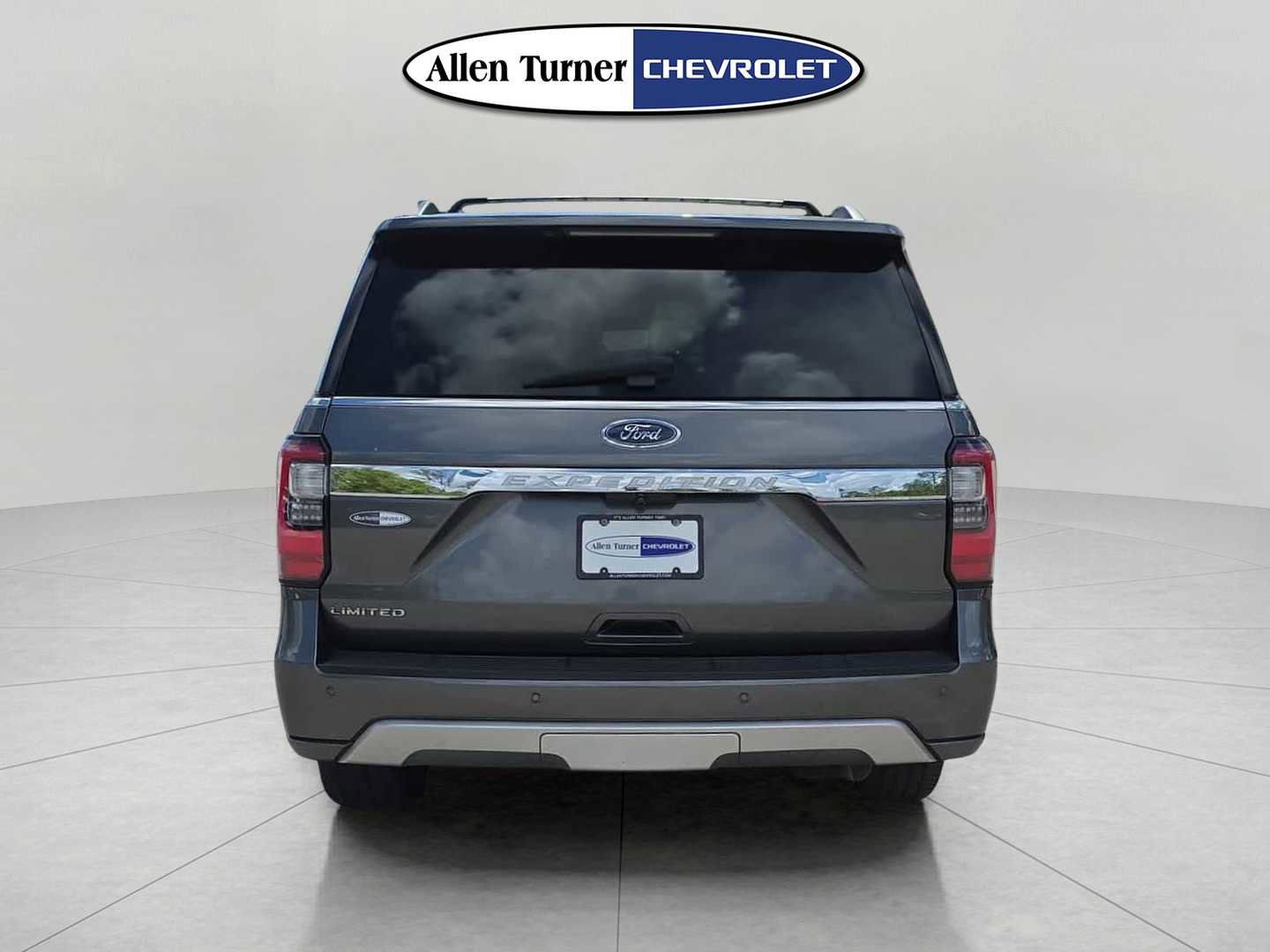 Used 2019 Ford Expedition Limited w/ Special Edition Package RWD image 5