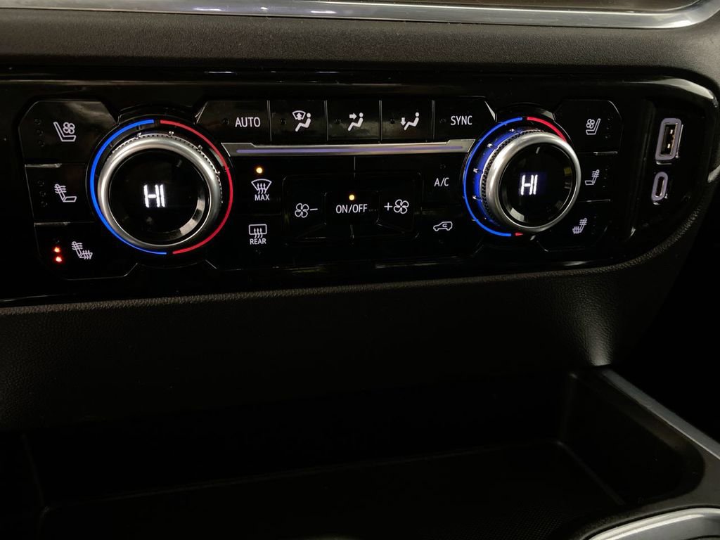 Used 2023 GMC Sierra 1500 SLT w/ SLT Premium Plus Package image 18