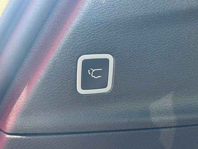 New 2026 Chrysler Pacifica Select image 15